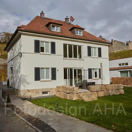 Stadtnah Mit Weinbergblick דירה